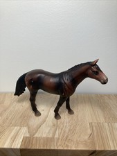 Schleich Brown THOROUGHBRED STALLION Horse Animal figure 2002 Retired 13273