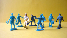 Lot de 8 Figurines plastique 