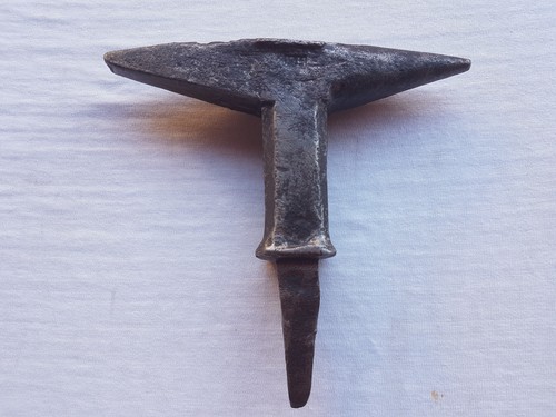 Ancienne enclume forge - ancienne,