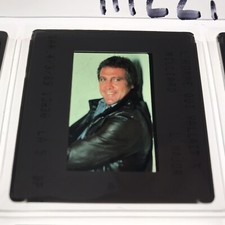 THE MAN WORTH 3 BILLION - with LEE MAJORS - PRESS SLIDE SLIDE