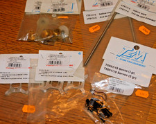 LOT T2M T5051/19 MINI SERVO