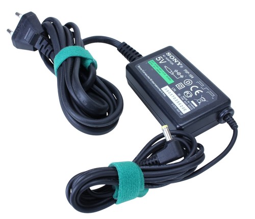 Chargeur original sony psp - chargeur,
