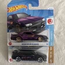 Lot 2 Hot Wheels Nissan