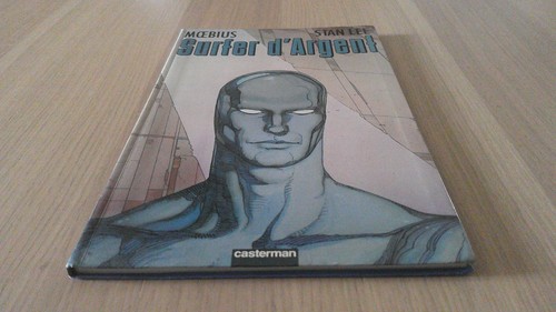 Moebius le surfer - /,