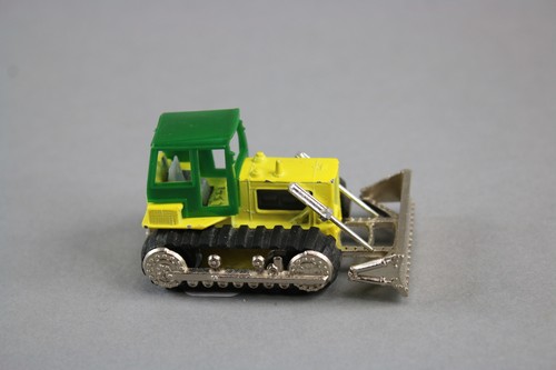 V551 majorette ref - v551,