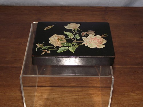 Boite timbres laque noir - timbres,