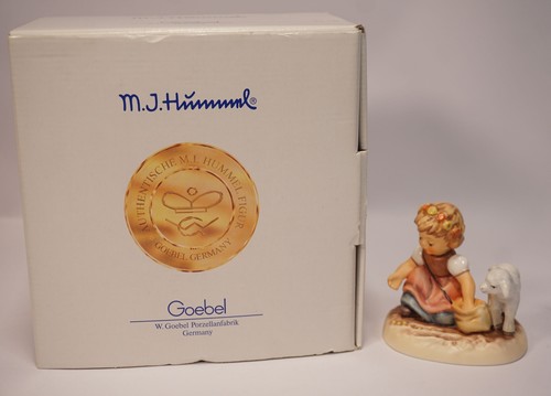 Goebel hummel figurine - goebel, m.i.hummel