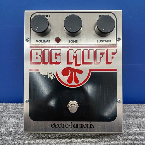 Electro harmonix effects pedal - harmonix,