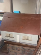 Maison De Poupée Ancienne