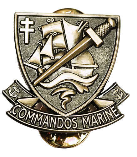 Pin reduction insigne - pin's, de