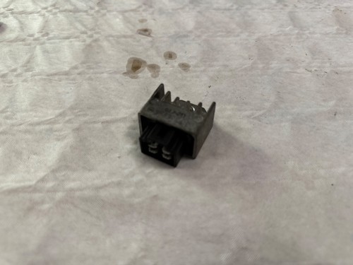 Regulateur peugeot 50 - regulateur,