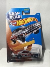 Hot Wheels 1/64 🇨🇵 67