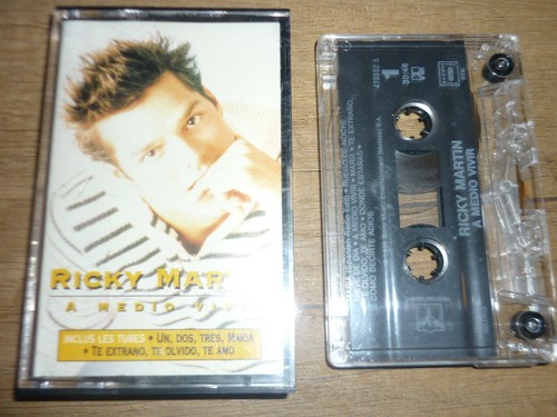 Ricky martin medio vivir - martin,,