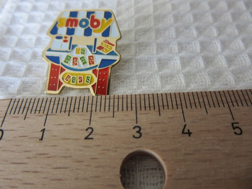 Smoby toys pin badge - badge, 24)