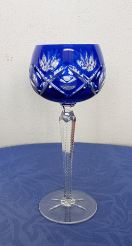 Verre couleur cristal - couleur, en