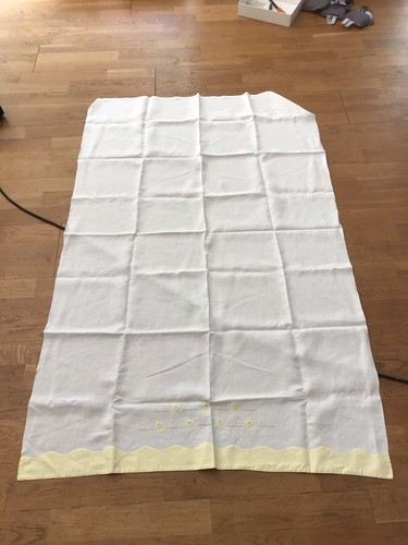 Ancien drap vintage broderies - ancien,