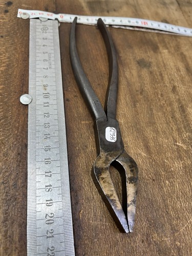 Pince outil ancien old - pince,