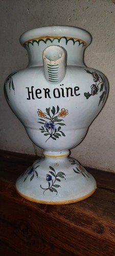 Pot pharmacie chevrette - a,