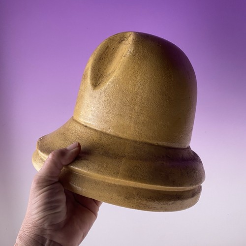 Ancienne forme support chapeau - support,