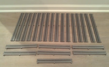 23X Hornby Scalextric Slot Car Guard Rails L8713 L8686