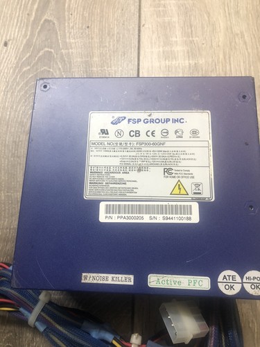 Alimentation fsp300 - pc,