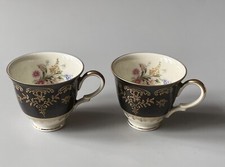 2 Tasses en Porcelaine Allemande Zeh Scherzer Bavaria Noire Or et Fleurs