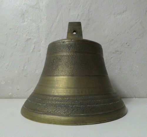 Ancienne cloche laiton - cloche, en
