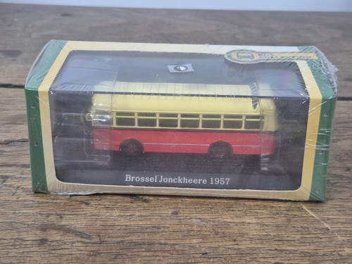 Bus miniature brossel - 1/72,