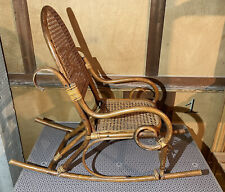 Petit Rocking Chair Enfant  Thonet- Fauteuil Canné Vintage (75 x 65 x35cm)