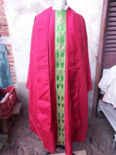 Chasuble prêtre vêtement - prêtre,