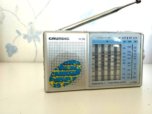 World multi band radio - world,