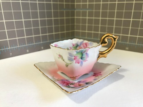 Miniature porcelain footed - miniature,
