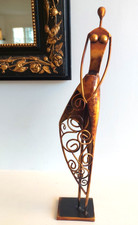 Sculpture Statue Nana Femme en