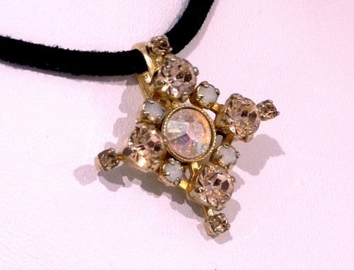 Christian lacroix pendentif - christian, lacroix.