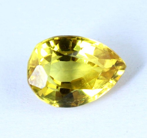 Saphir naturel jaune - 6.30,