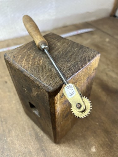 éperon roulette outil ancien - éperon,