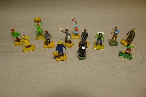 Lot divers personnages - ho,,