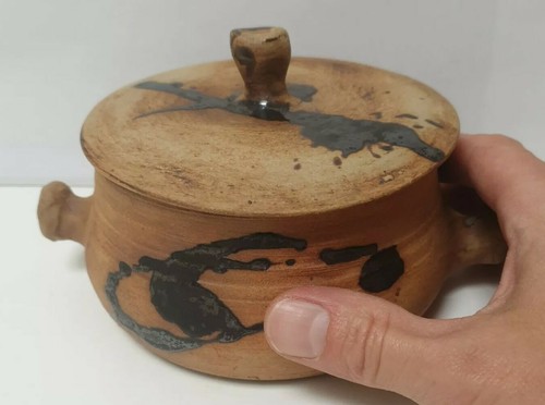 Pot couvert poterie - pot,