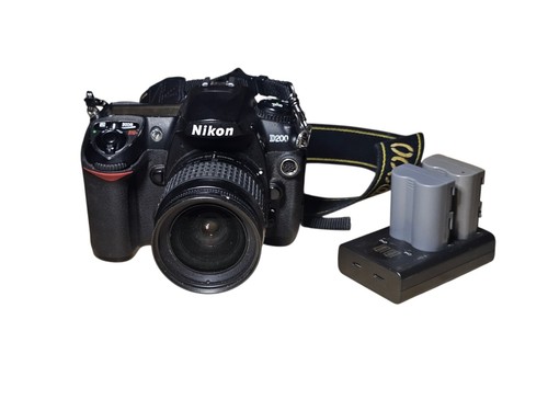 Nikon d200 2mp digital - digital, slr