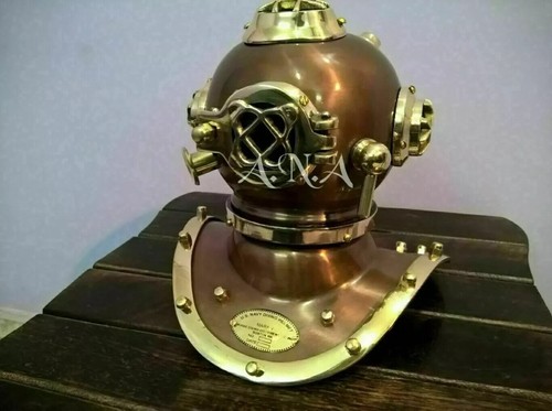 Ancien casque plongée - ancien,