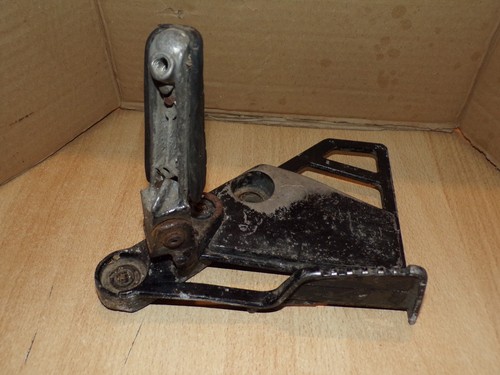 Platine repose pieds - platine, de