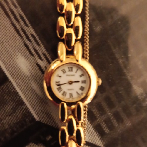 Pulsar montre femme quartz