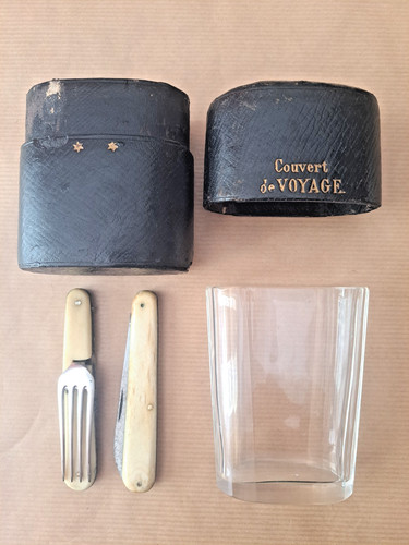 Ancien couvert voyage - ancien,