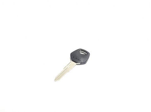 Cle pas crantee - , suzuki