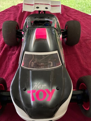 Traxxas revo pre - traxxas, pre-owned