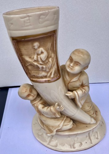 Vase porcelaine rw - en,