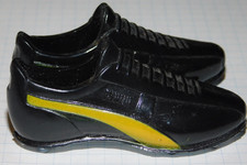 LOT 7cm PUMA MINIATURE mini CHAUSSURES à CRAMPONS de FOOT football de COLLECTION