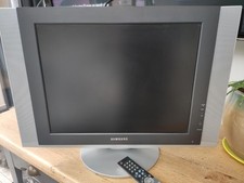 téléviseur LCD 25 pouces 