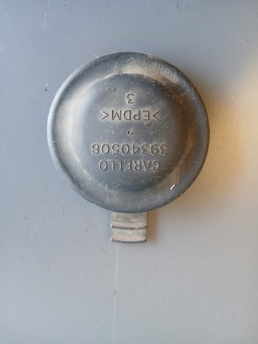 Opel vectra cache poussière - opel,
