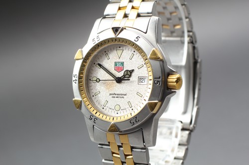 Montre quartz pour - à,